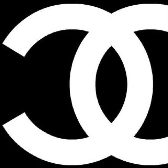 Meet your Posher, Janet - Picture 1 of 1